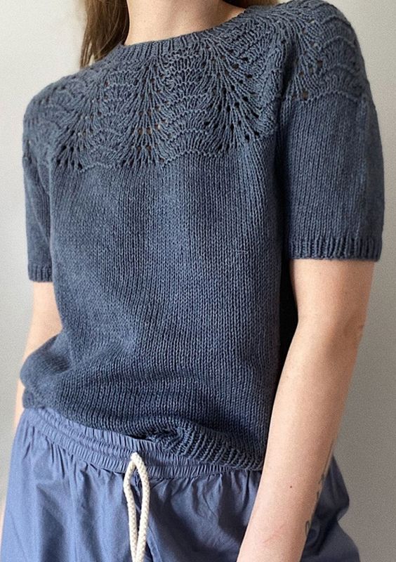 LeKnit - Peacock tee