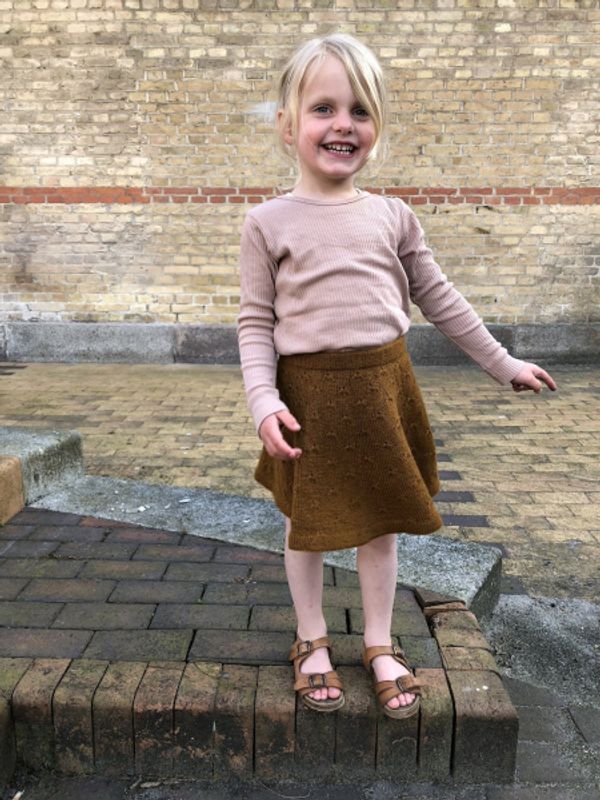 Løvetannskjørt PetitKnit