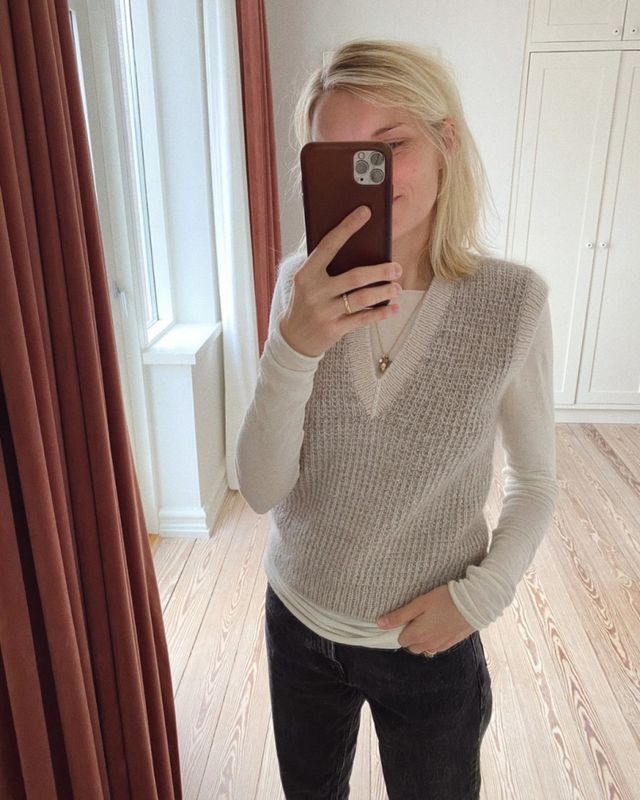 Friday Slipover V-neck