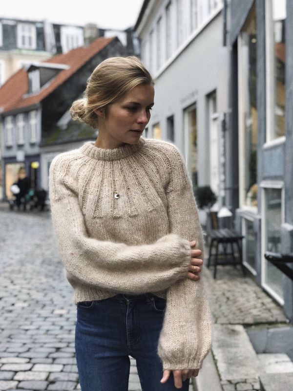 Sunday sweater