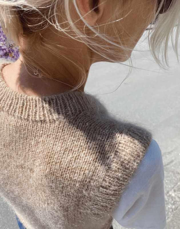 Stockholm Slipover V-neck