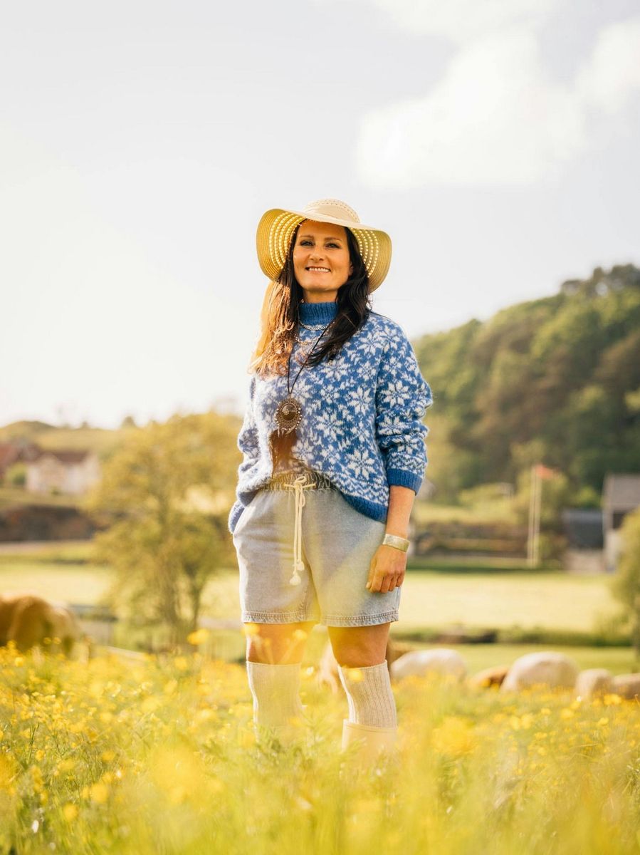 DSA 137-01A Carly genser