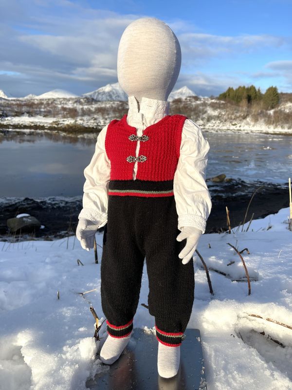 Barnebunad Finnmark - Sparkebukse