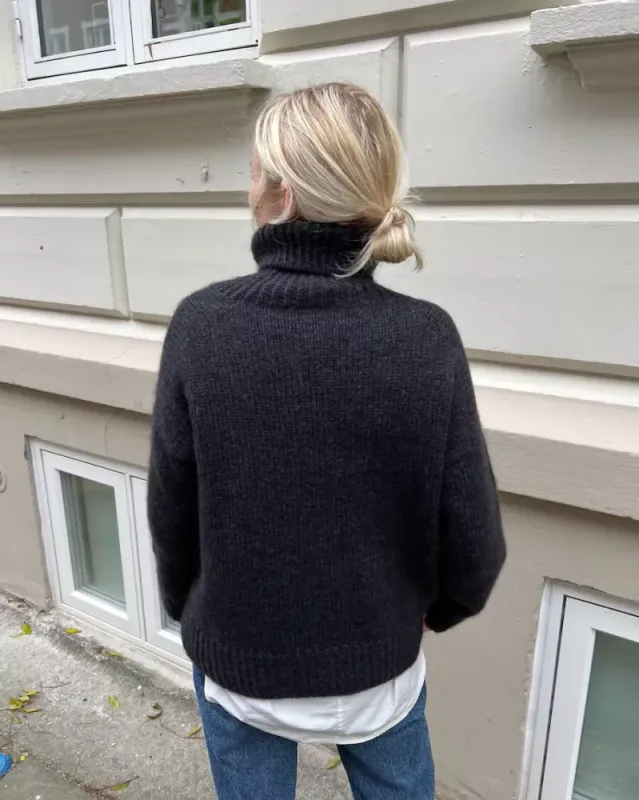 Wednesday Sweater (papir)