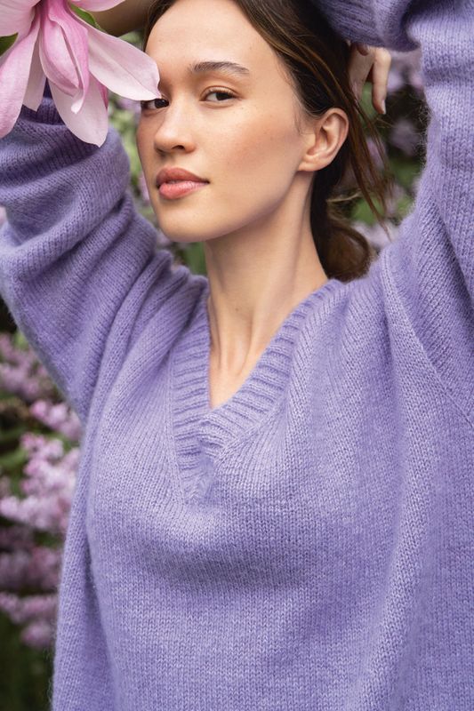 Marley V-hals genser (Sunday og Tynn Silk Mohair)