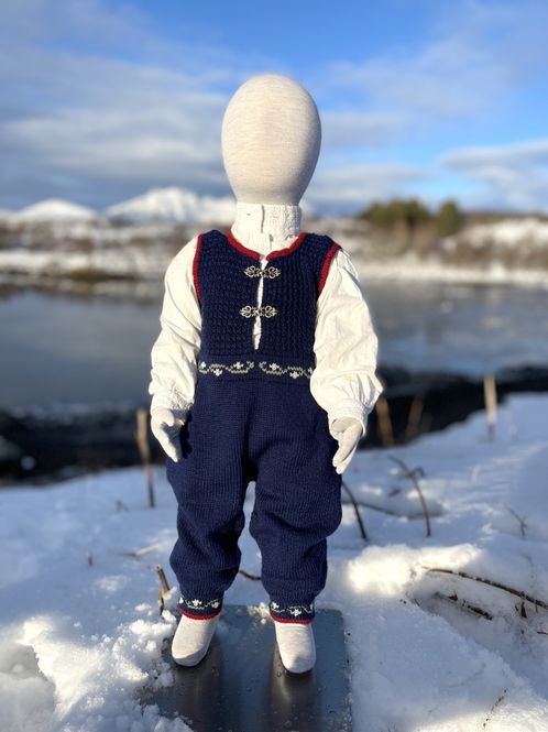 Hovedbilde Festdrakt fra Lofoten - ...