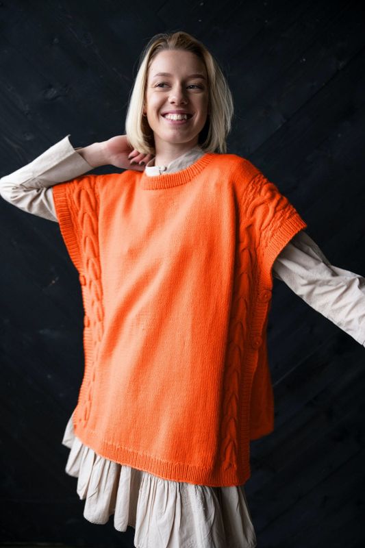 LILOU PONCHOVEST