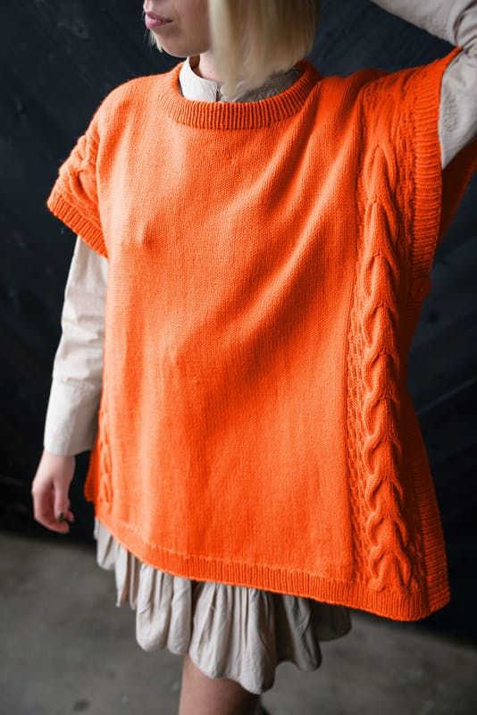 LILOU PONCHOVEST