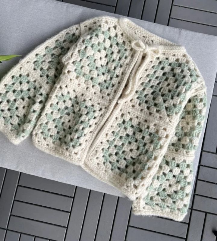Besto Cardigan